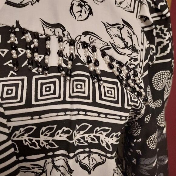 Risa Ann New York VGC  21 1/2 arm pit to pit 29 inch long - Picture 5 of 6